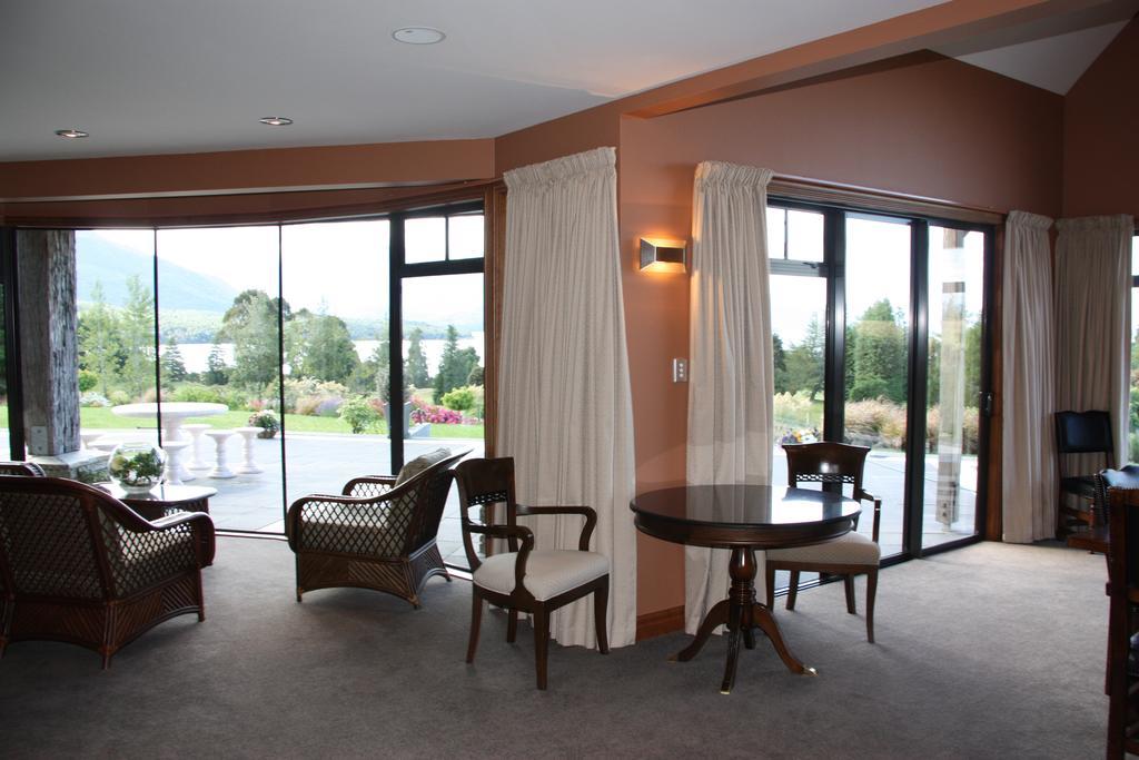 Dock Bay Lodge Te Anau Eksteriør billede