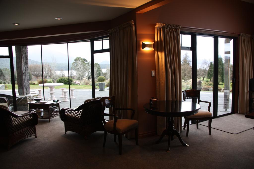 Dock Bay Lodge Te Anau Eksteriør billede