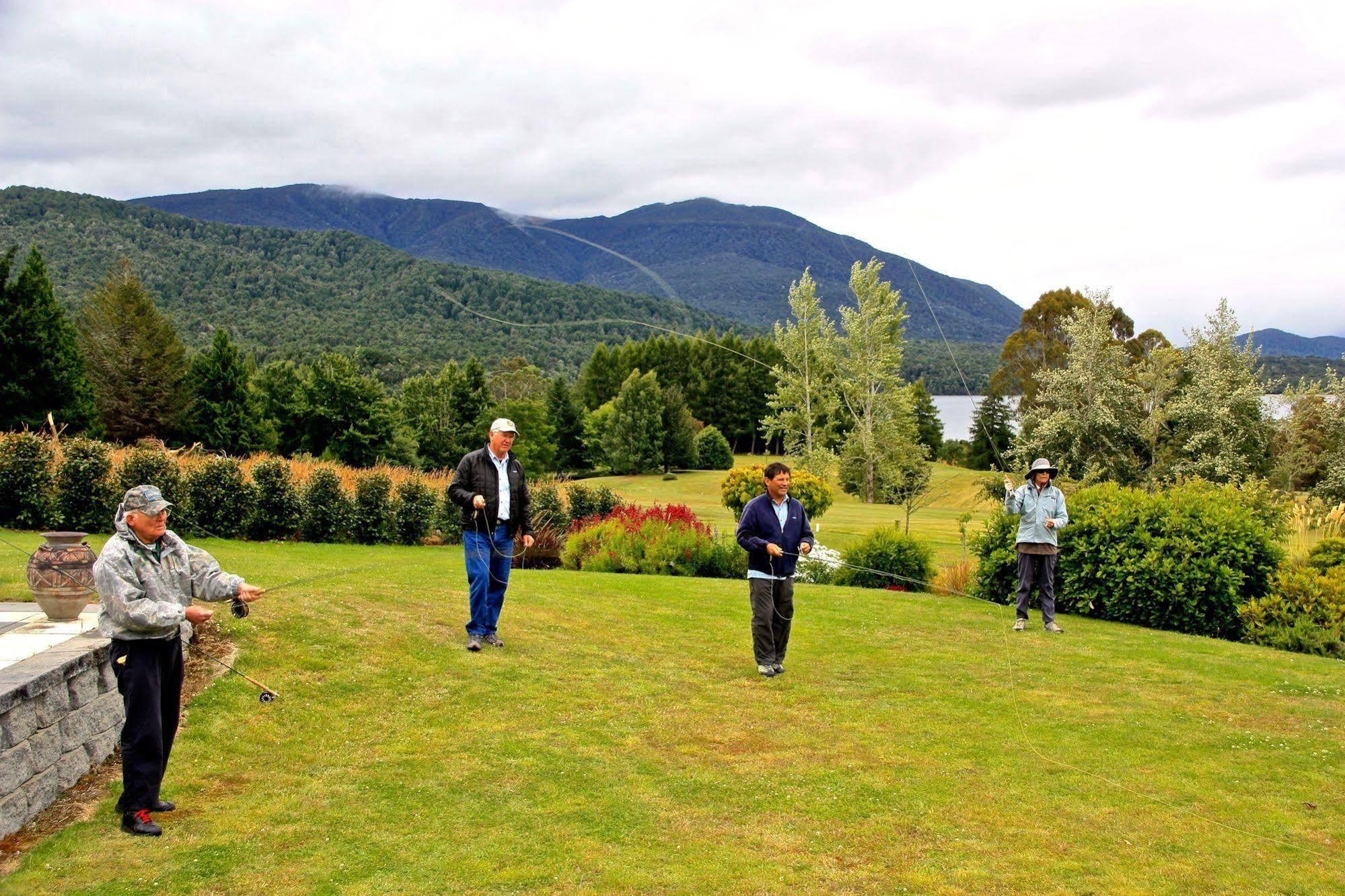 Dock Bay Lodge Te Anau Eksteriør billede